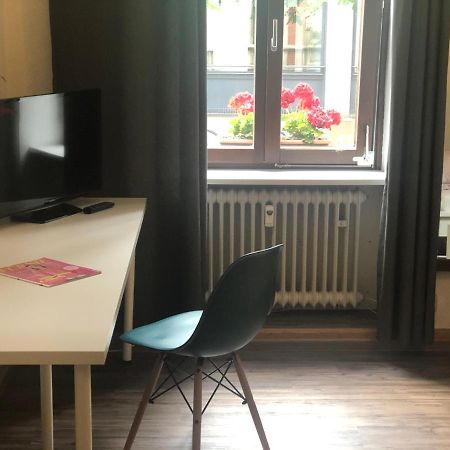 Pension Stadtmitte Garni Karlsruhe Buitenkant foto