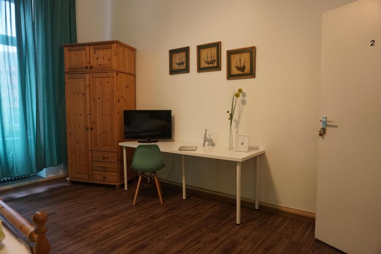 Pension Stadtmitte Garni Karlsruhe Buitenkant foto