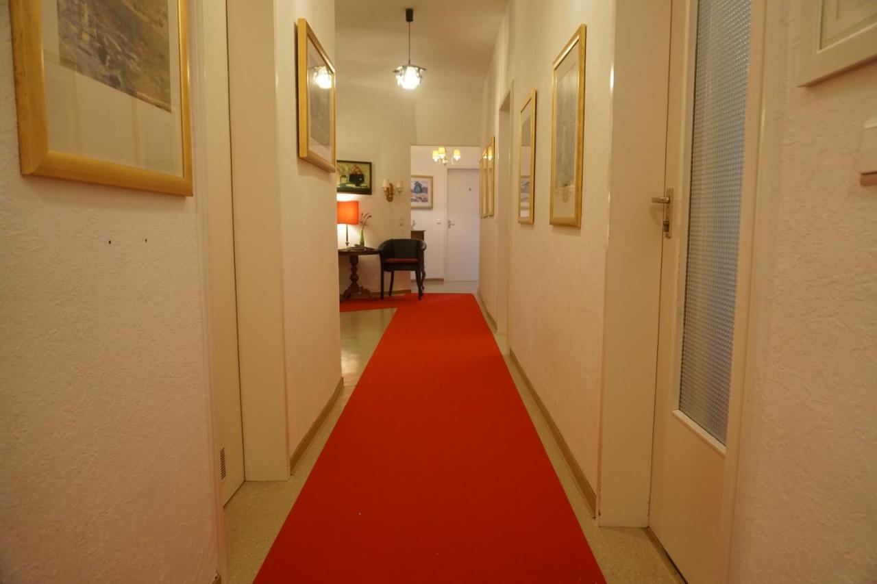 Pension Stadtmitte Garni Karlsruhe Buitenkant foto